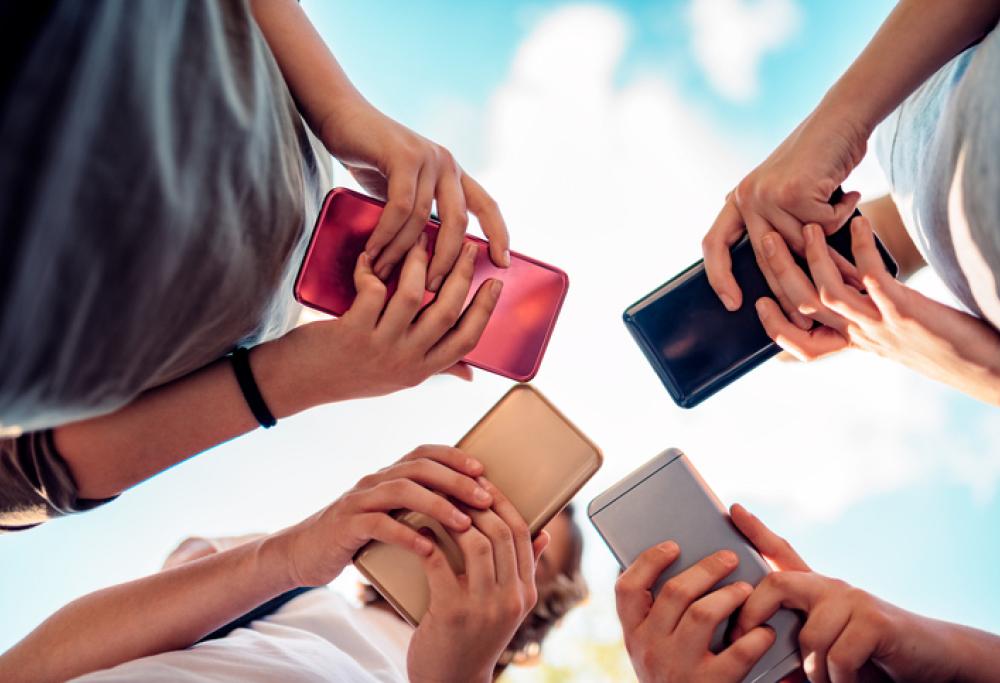 Polizia di Stato avvisa i genitori: “Challenge di fine scuola con prove di coraggio pericolose”