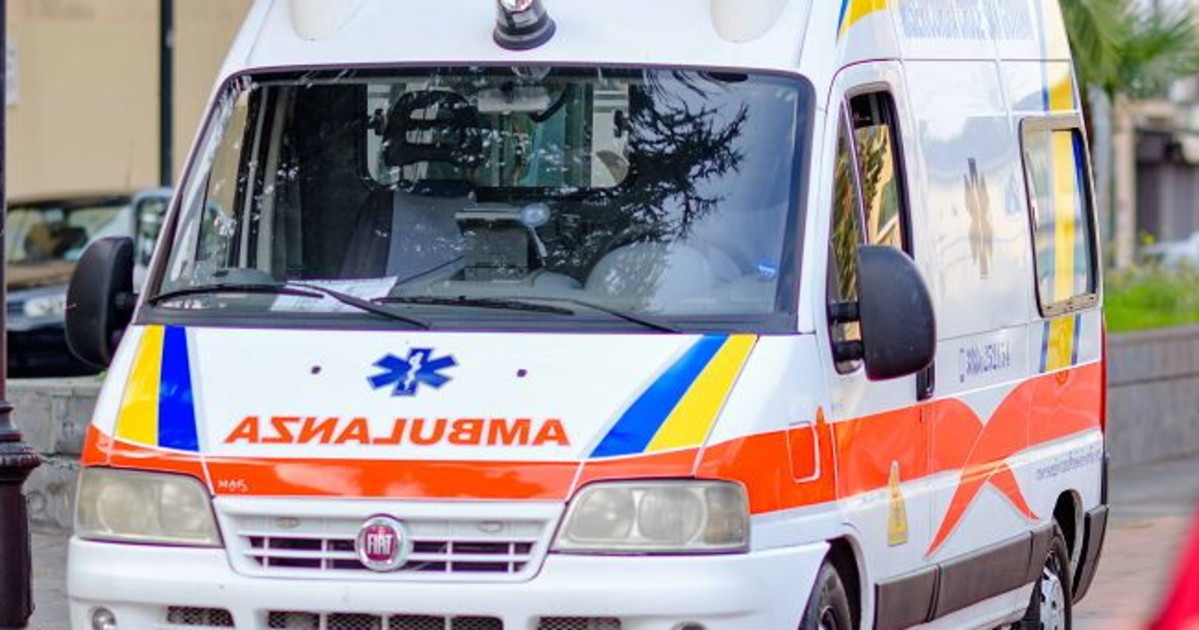 A Modena grave bimbo di 5 anni caduto dalla finestra di casa del quinto piano