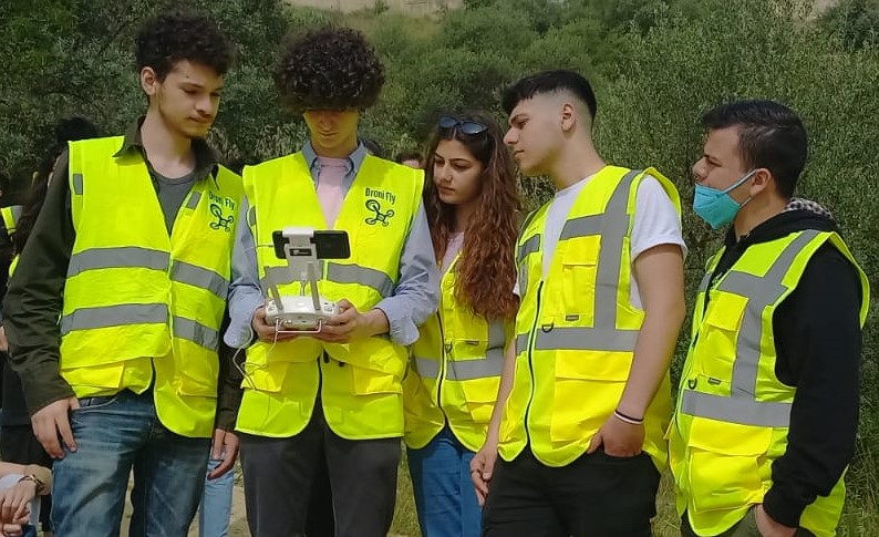 Caltanissetta. Droni e laser come cambia la professione del Geometra. “Il mondo del lavoro alla ricerca di diplomati geometri”