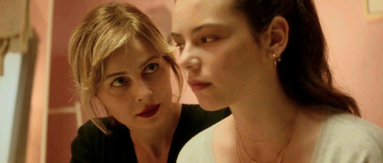 Sicilia, Violante Placido miglior attrice a Cefalù. Giuria: “ha alzato un velo sul dramma del Revenge Porn”