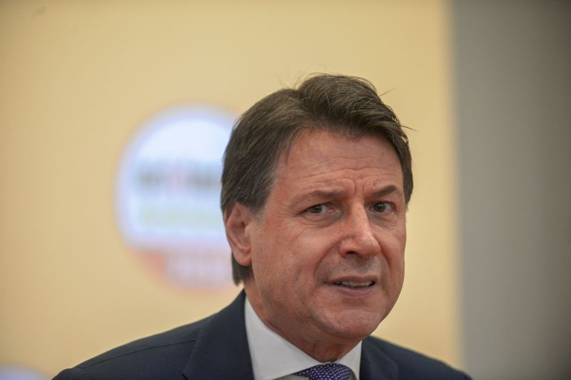 M5S, Conte “Su doppio mandato risolveremo entro questa settimana”