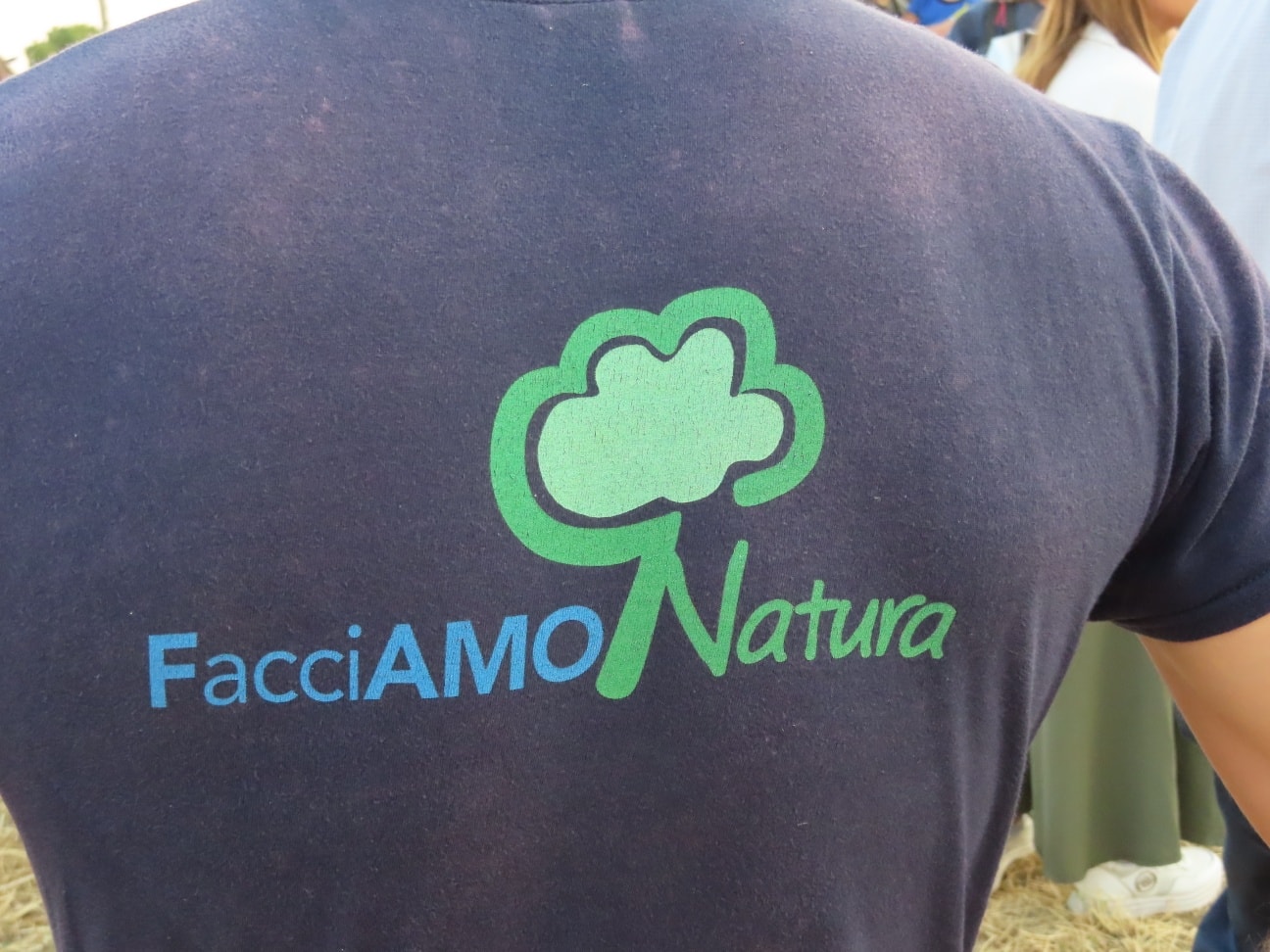 San Cataldo. Tanti volontari al Parco Urbano “Achille Carusi” per raccogliere l’appello dell’Associazione “Straula” a sua tutela e promozione