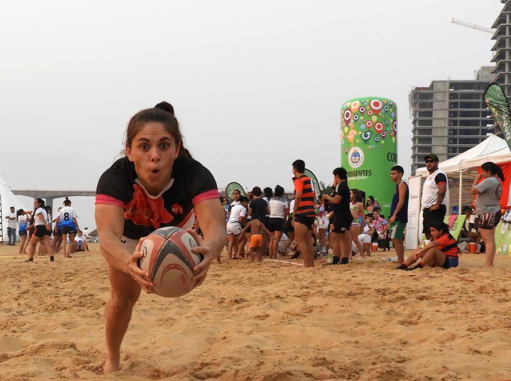 “Una serata in spiaggia”, beach rugby con la DLF Nissa al Village Sport Padel di Caltanissetta: giovedì 21 luglio dalle ore 19