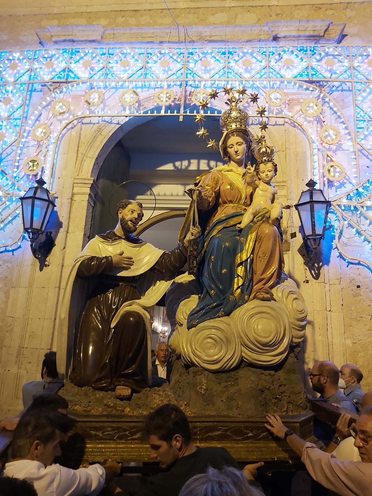 Mussomeli, carmelitani in festa. Messa all’aperto e processione. Conclusi i festeggiamenti