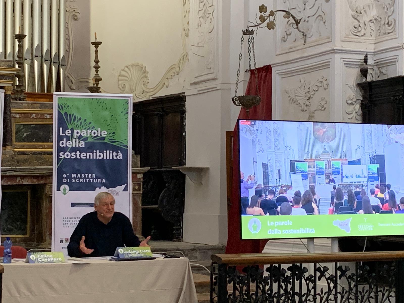 Don Luigi Ciotti al Master di scrittura della Strada degli scrittori e Treccani: “La parola antimafia vada in permanente quarantena”