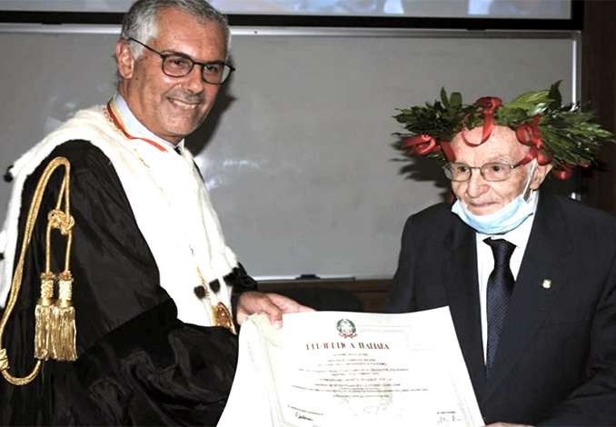 A 99 anni si laurea in Filosofia con 110 e lode