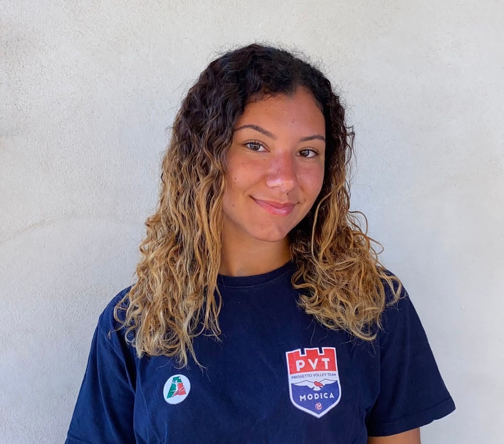 Pallavolo femminile: l’alzatrice gelese Elisa Regina approda all’Ardens Comiso