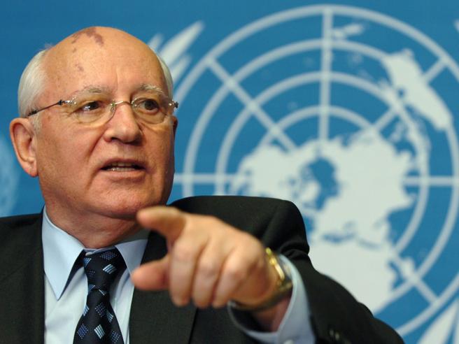Addio a Gorbaciov, l’ultimo leader dell’Urss. Il padre della Perestroika è morto a 91 anni