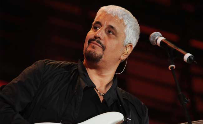 Serradifalco. Stasera al “De Curtis” tributo a Pino Daniele con lo spettacolo “Sulo pe’ parlà – La poetica di Pino Daniele”
