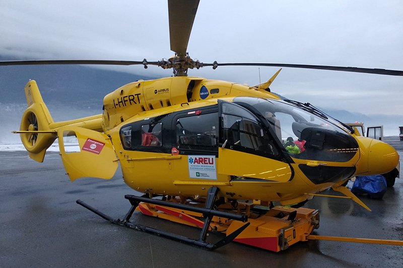 Grande promessa dell’equitazione cade da cavallo e muore a 17 anni