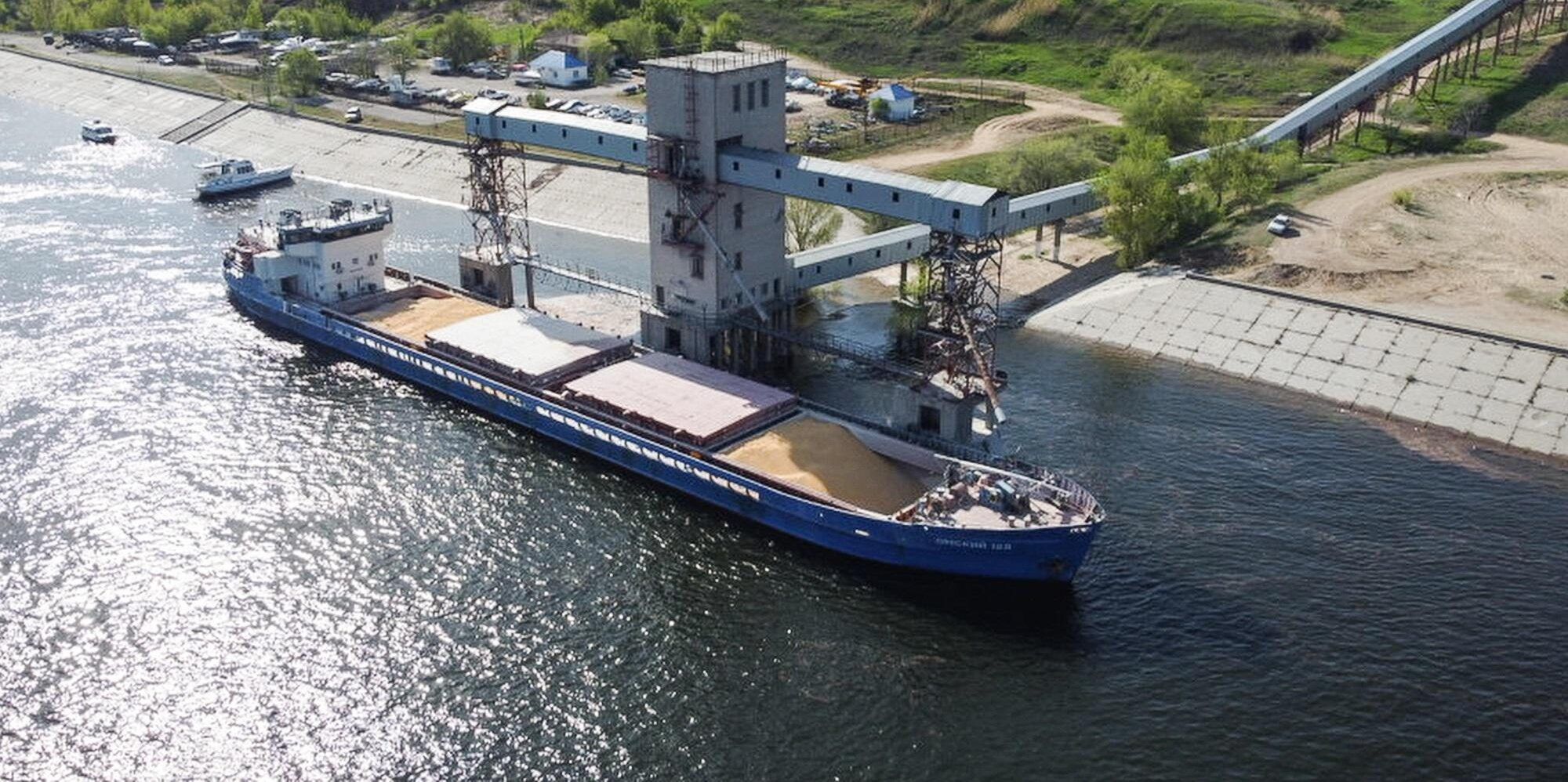 Ucraina: prima nave con grano lascia Odessa e nel frattempo a Kiev si contano vittime e dispersi