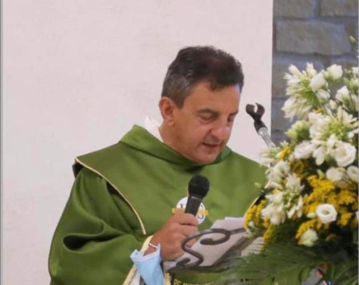 San Cataldo. Padre Giambra: “I giovani non vengono a messa e vanno via, come contribuire alla rinascita del Paese”?