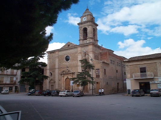 Delia. Stasera in piazza Madrice alle 21 c’è lo spettacolo “Palladium Superstar”