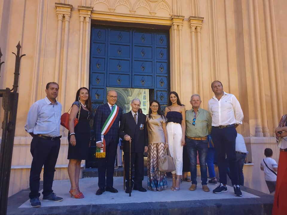 Vallelunga. Festa e auguri per i cento anni di Nino Ognibene