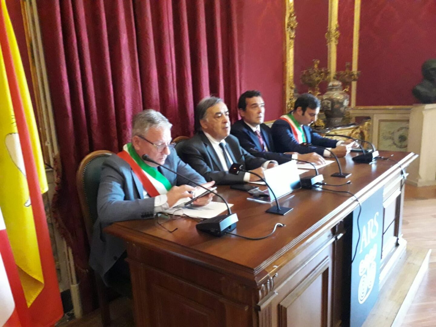 Allarme dell’Anci Sicilia “Comuni al collasso”, appello ai candidati regionali e nazionali