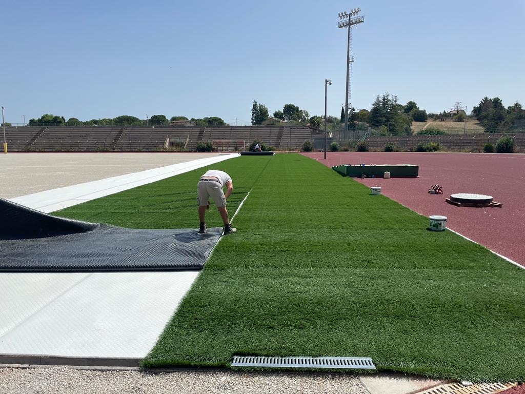 Caltanissetta, stadio “Tomaselli”: si ultimano i lavori, premiato l’impegno della DLF Nissa Rugby. Presidente Fir Sicilia, Gianni Saraceno: “Sarà un campo accogliente e polivalente”