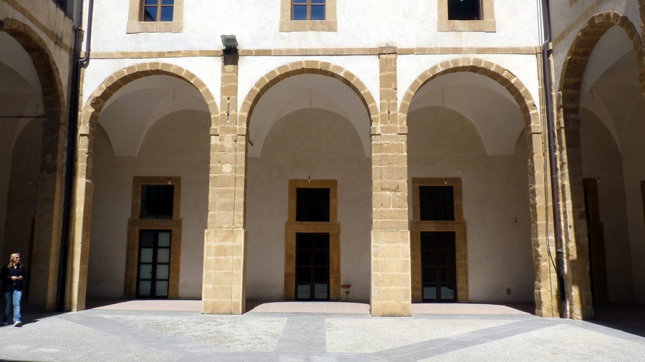 Caltanissetta, dal 5 aprile al via “Du Bastioni da Biblioteca Scarabelli X la Settimana Santa Nissena”