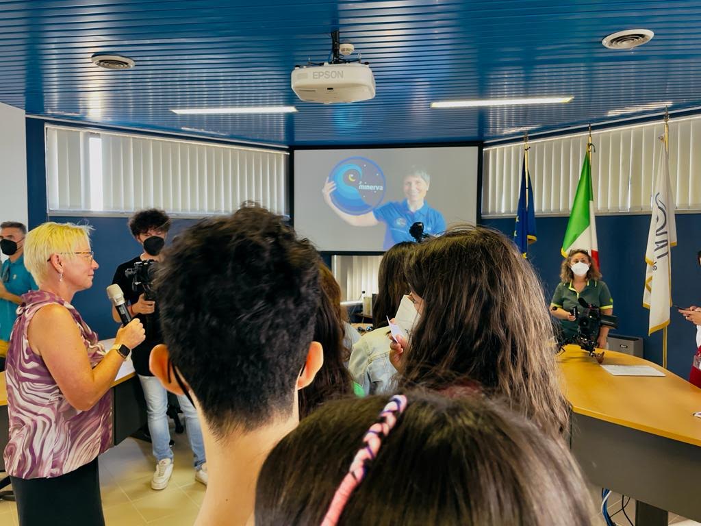 Italia brilla: bambini astronauti per un giorno con l’agenzia spaziale