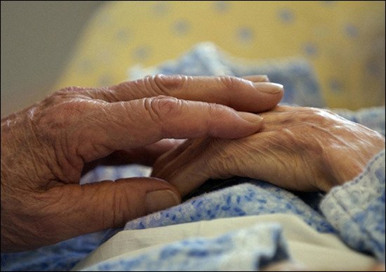 Sanità, report Alzheimer: +54% casi di demenza in Italia entro il 2050