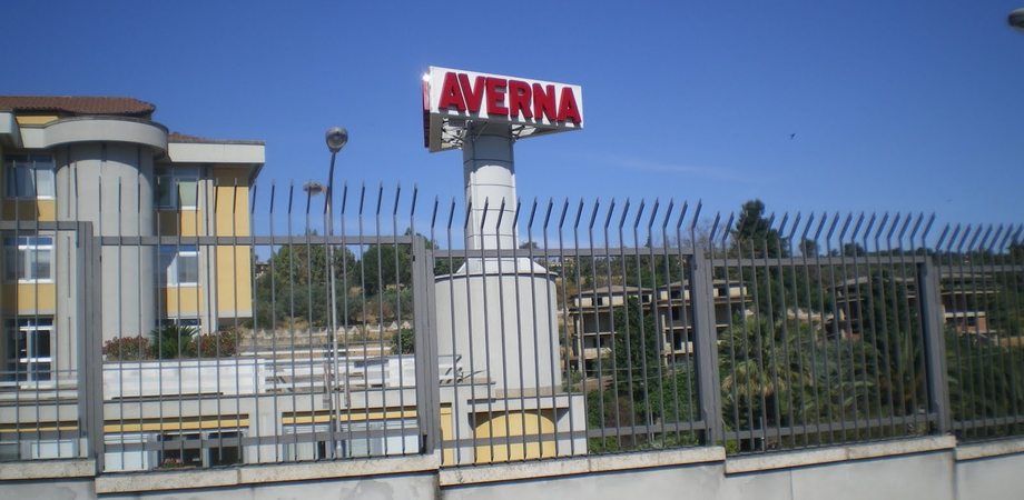 Visita allo stabilimento Averna, la Sicily Event Srl: “Nessuna responsabilità di   Averna  e amministrazione comunale di Caltanissetta  nella gestione dei tour”
