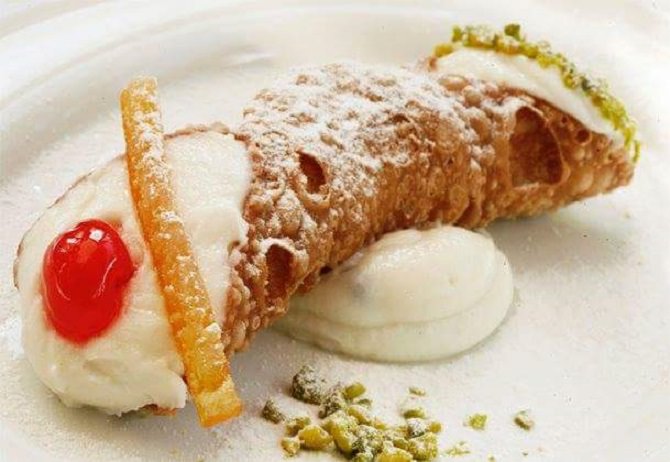 Caltanissetta, oggi con il suo cannolo punta al Guinness World Records: il programma