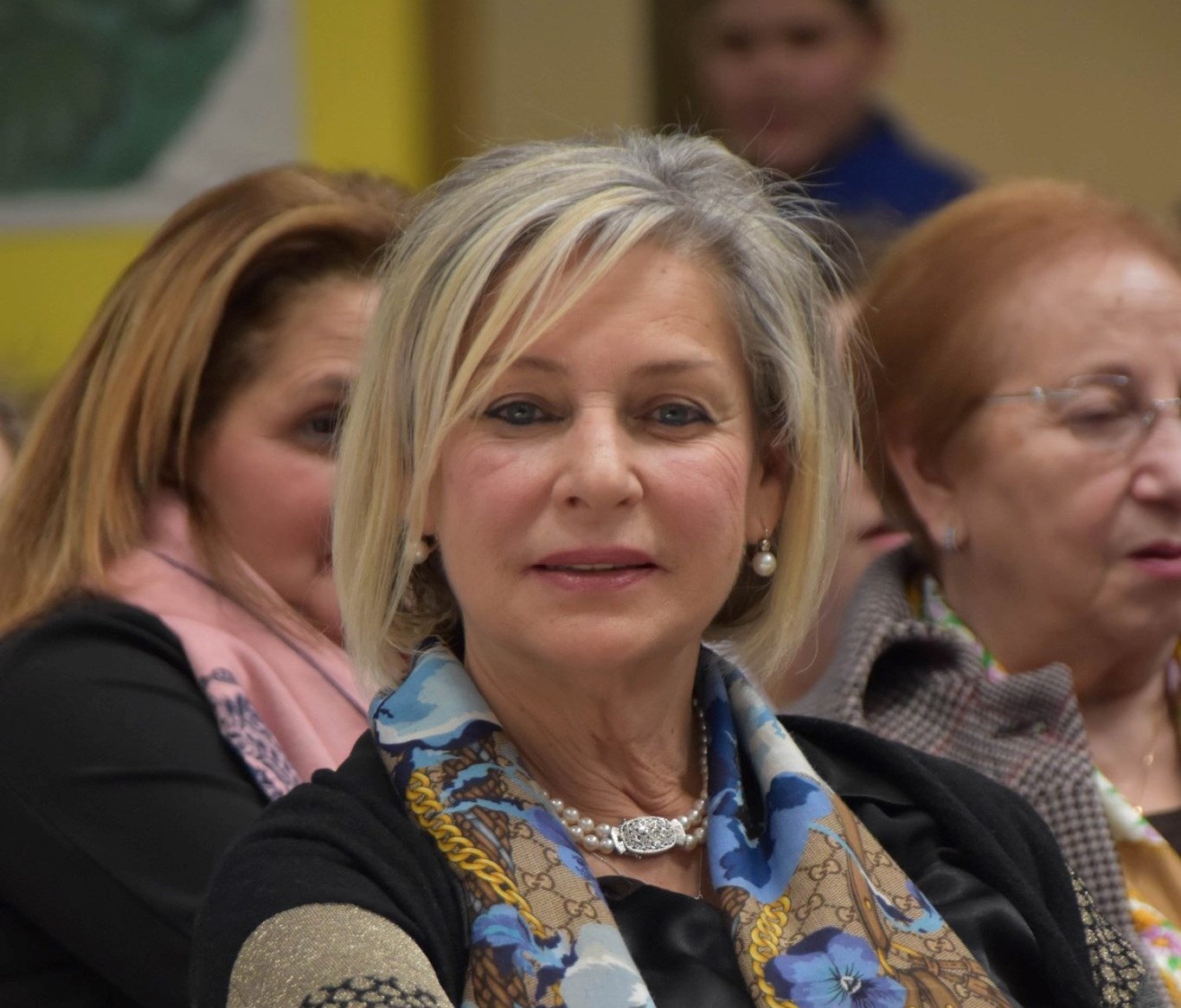 Il Dirigente scolastico prof.ssa Rosa Cartella saluta L’Istituto comprensivo “Martin Luther King” di Caltanissetta