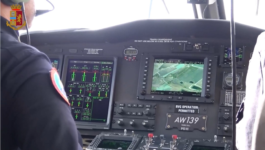 Caltanissetta, caporalato e lavoro nero: eseguite dalla Polizia dieci misure cautelari