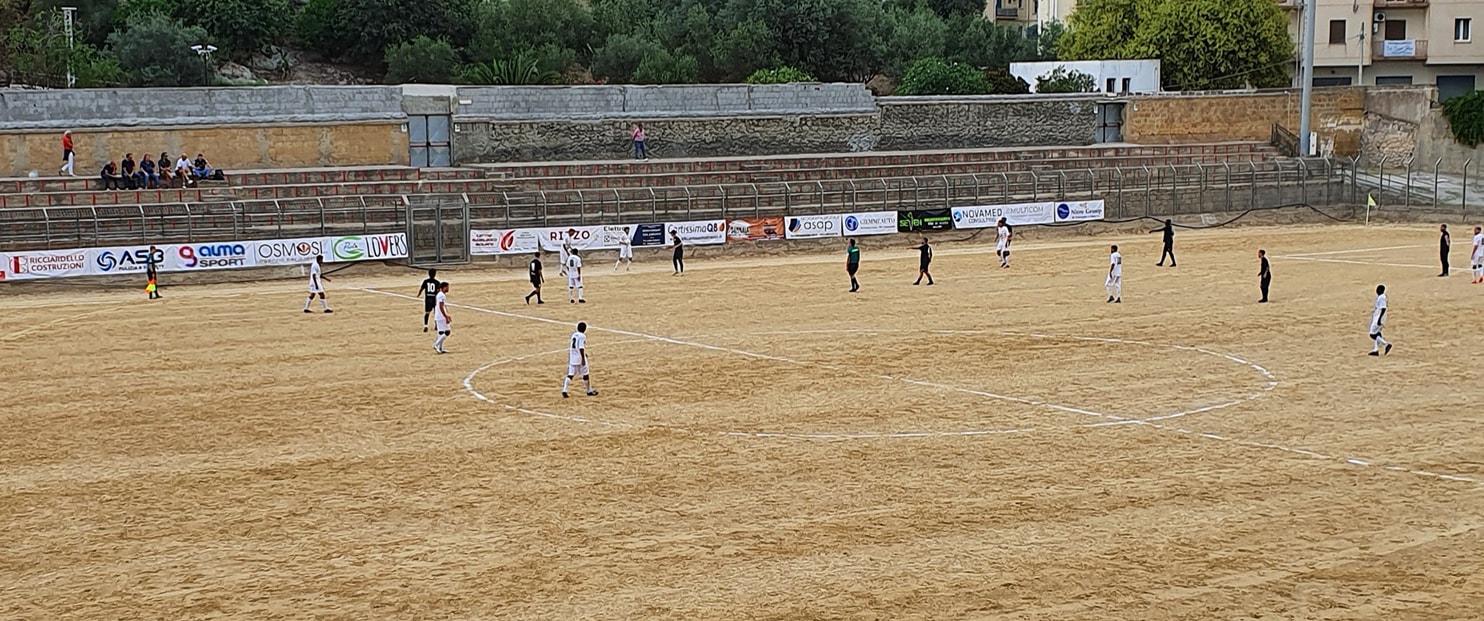 Eccellenza. Solo un pari 0-0 per la Nissa con il Marineo. Al “Palmintelli” i biancoscudati provano a vincerla, ma gli avversari tengono botta