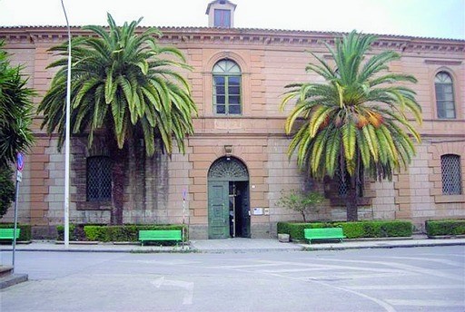 Caltanissetta. All’Istituto “Testasecca” si presenta la collana di libri “I drammi della Corte di Versailles”