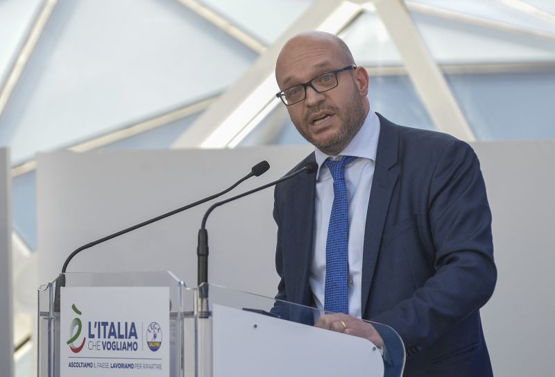 Ucraina, Fontana “Follia di Putin, conflitto senza presupposti validi”