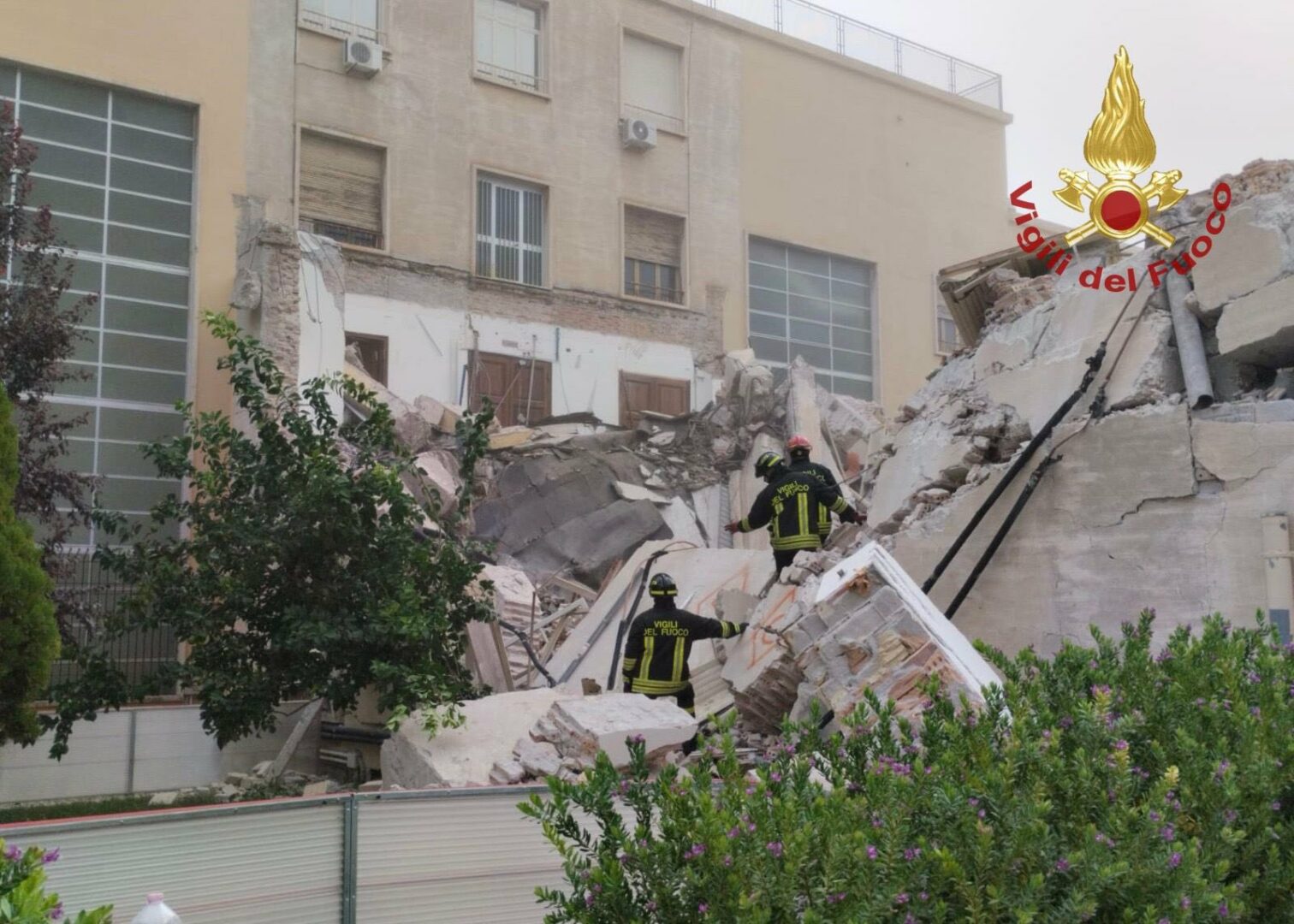 Crollo all’Università di Cagliari, nessun ferito. Sindaco “Sconvolgente”