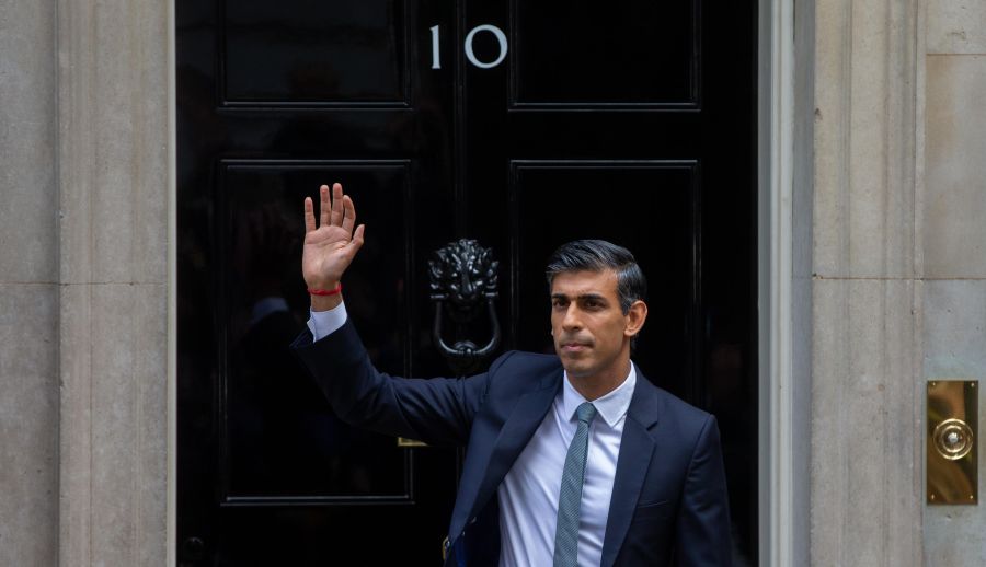 Gran Bretagna, al via il mandato da premier per Rishi Sunak