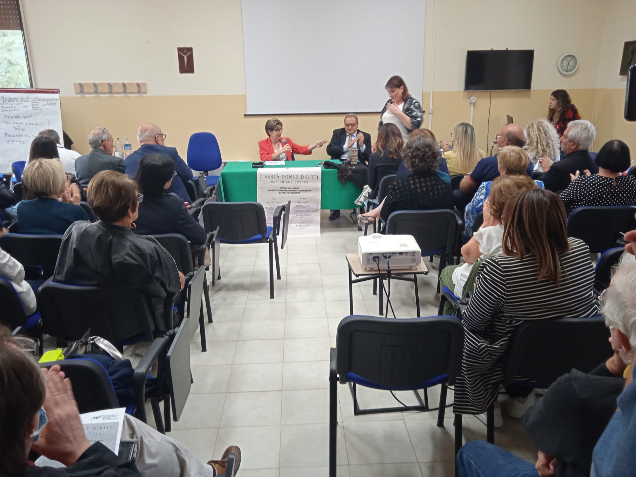 Caltanissetta. Gran successo per l’evento Libertà Donne Diritto Iran chiama Europa