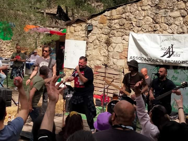 Da Caltanissetta all’UG Rock Festival: Voodoo Monkeys, la rock band nissena è nella line-up dell’Uganda