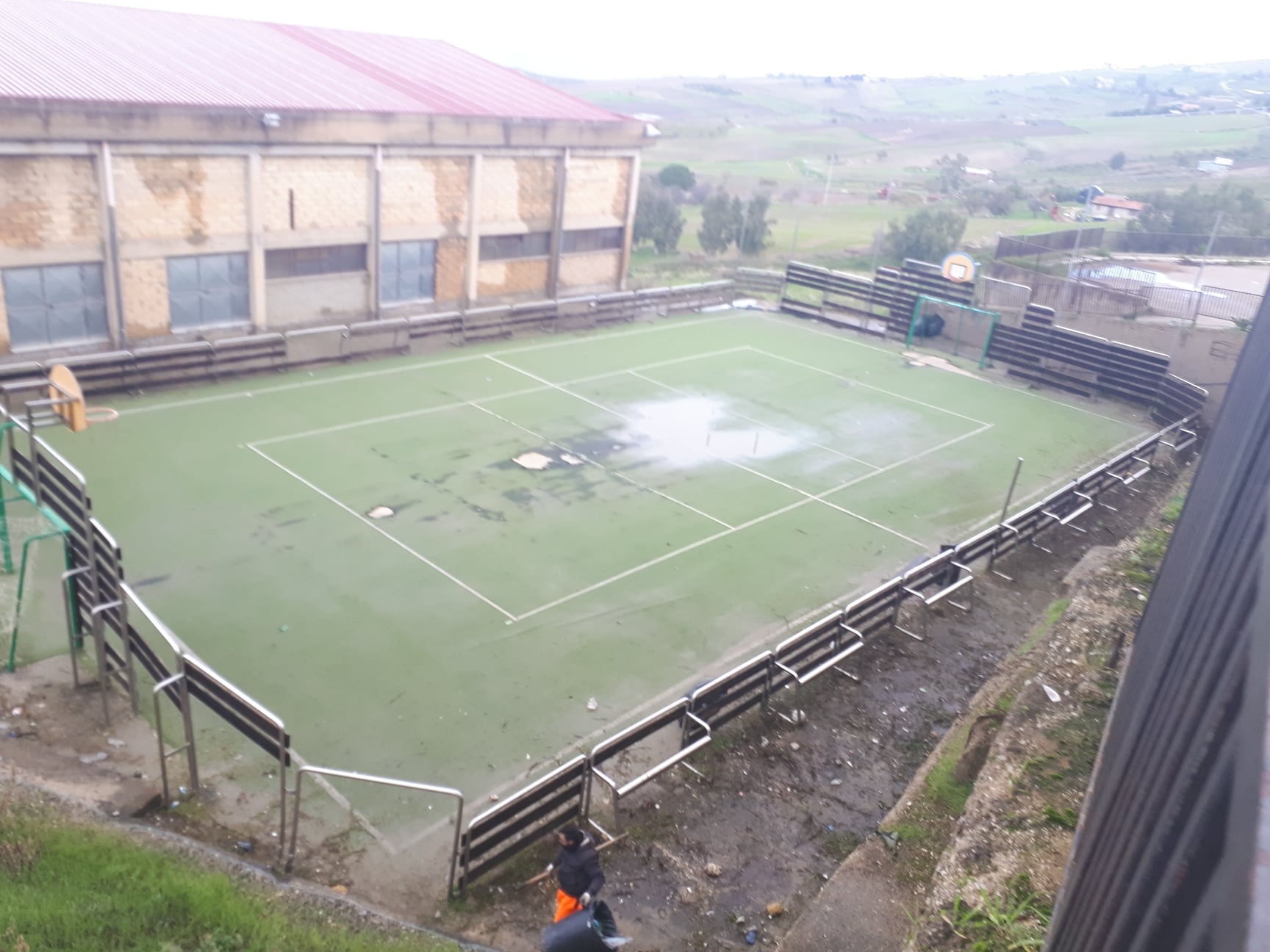 Marianopoli , manutenzione del campo di calcetto: dell’inizio dei lavori ancora nemmeno l’ombra.