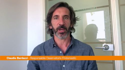 Inflazione e incertezza frenano gli acquisti degli italiani