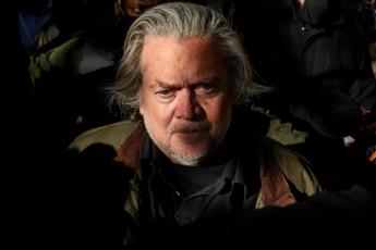 Usa, Steve Bannon in prigione dal primo luglio per scontare 4 mesi di pena