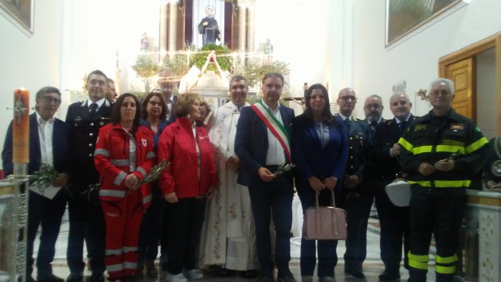 Mussomeli,commemorato il Transito di S. Francesco presenti Autorità civili e militari.La preghiera del sindaco e l’offerta della corona d’alloro al Santo Patrono d’Italia.
