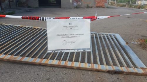 Muore cinquantacinquenne schiacciato dal peso di un cancello