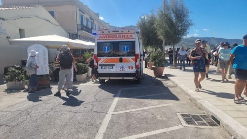 Sicilia: malore in acqua per un turista tedesco. Inutili i soccorsi del 118