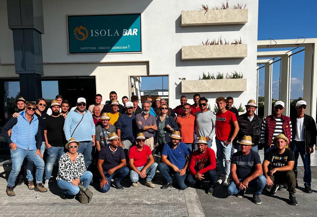 Delia. Giornata dedicata a nettarine e pesche con lezione sulla gestione della chioma del pesco