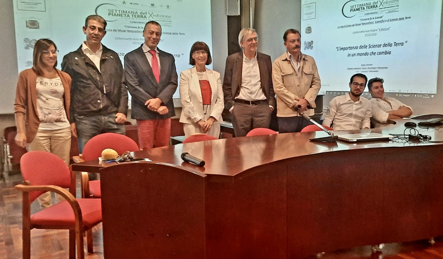 Caltanissetta. Divulgazione scientifica, al “Mottura” una conferenza dei musei e laboratori siciliani di Scienze della Terra