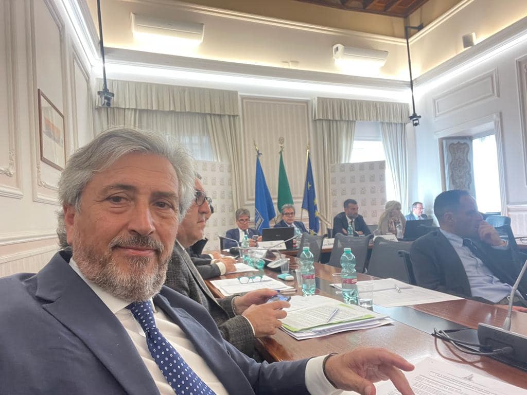 Caltanissetta. il sindaco Roberto Gambino: “La situazione finanziaria dei Comuni siciliani è molto delicata”