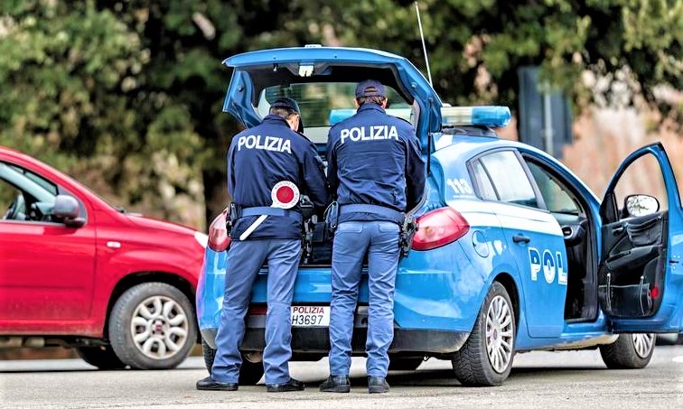 Caltanissetta. Accertate dalla  sezione volanti della Polizia diverse violazioni nel corso di controlli nel territorio