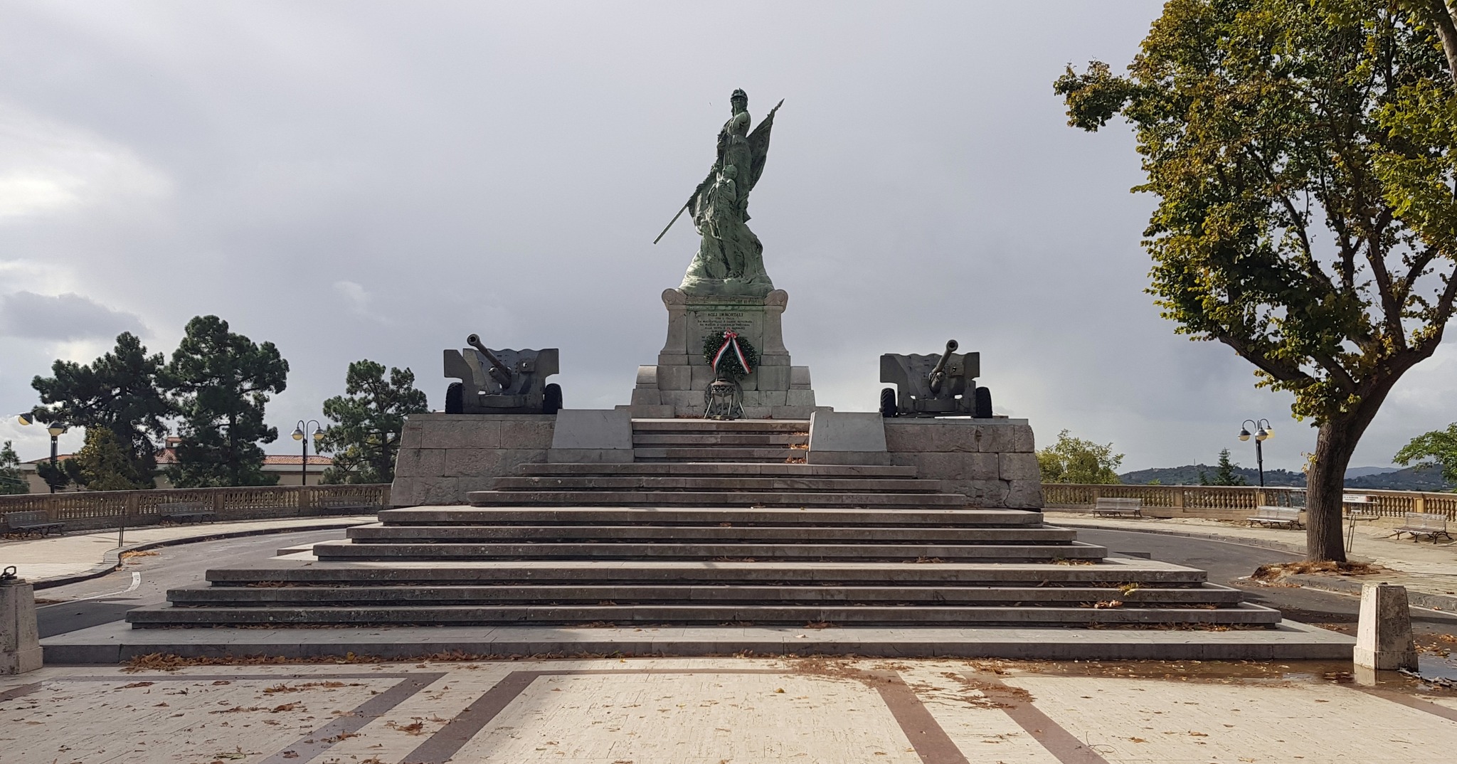 Caltanissetta, degrado al Monumento ai caduti: Italia Nostra ne sollecita il restauro