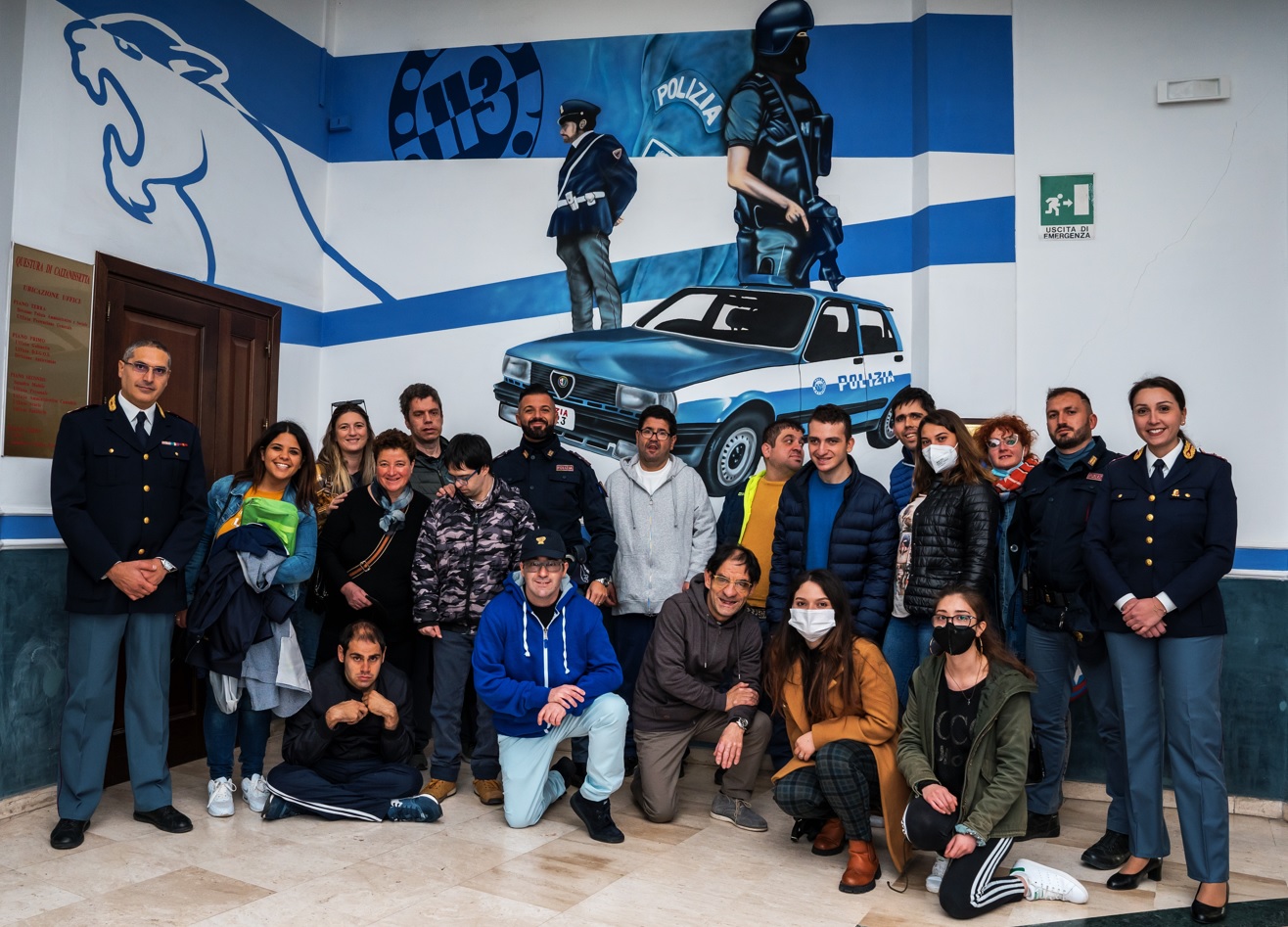 I ragazzi dell’ Anffas Onlus Caltanissetta hanno fatto visita in Questura