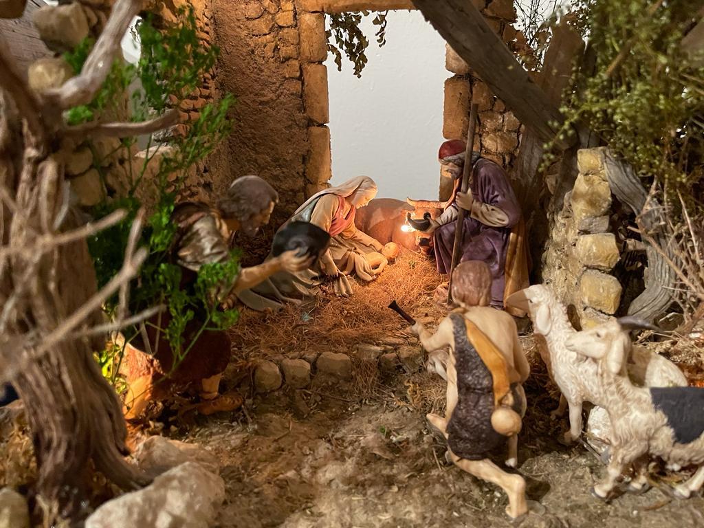 Caltanissetta, “Aspettando il Natale”: prima edizione della mostra di presepi artigianali