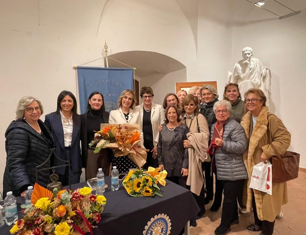 Caltanissetta, “Le Donne dell’Acquasanta”: un pomeriggio di promozione letteraria per l’Inner Wheel