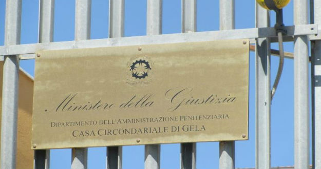 A Gela l’arte entra in carcere e regala bellezza alla Città con il Progetto Fuori Le Mura
