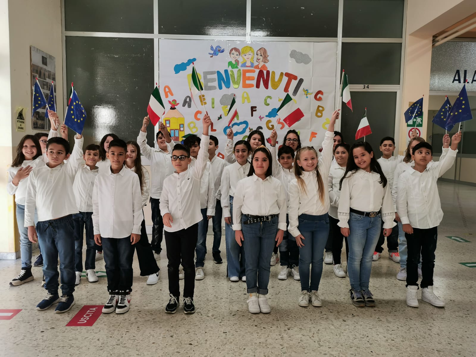 Caltanissetta. Il benvenuto del Coro della scuola primaria “Caponnetto” ad insegnanti e alunni stranieri dell’Erasmus
